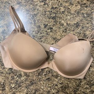 Victoria’s Secret Nude Push-Up Bra 34C